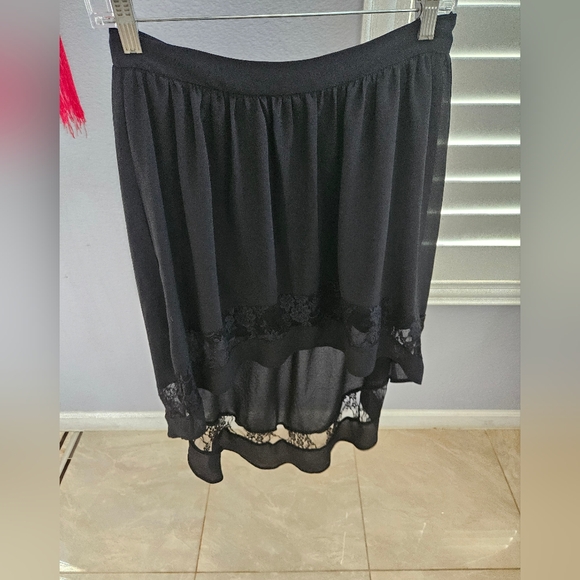 Forever 21 High Low Skirt Size Medium - Picture 4 of 16